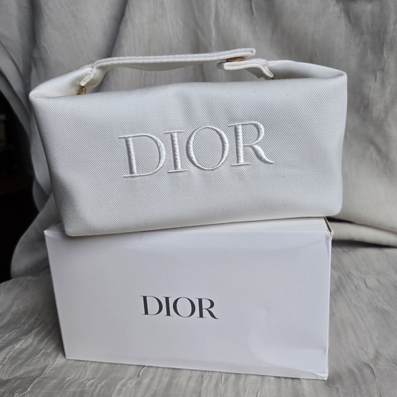 (GWP) Dior Mini Pouch- NIB - Picture 1 of 10